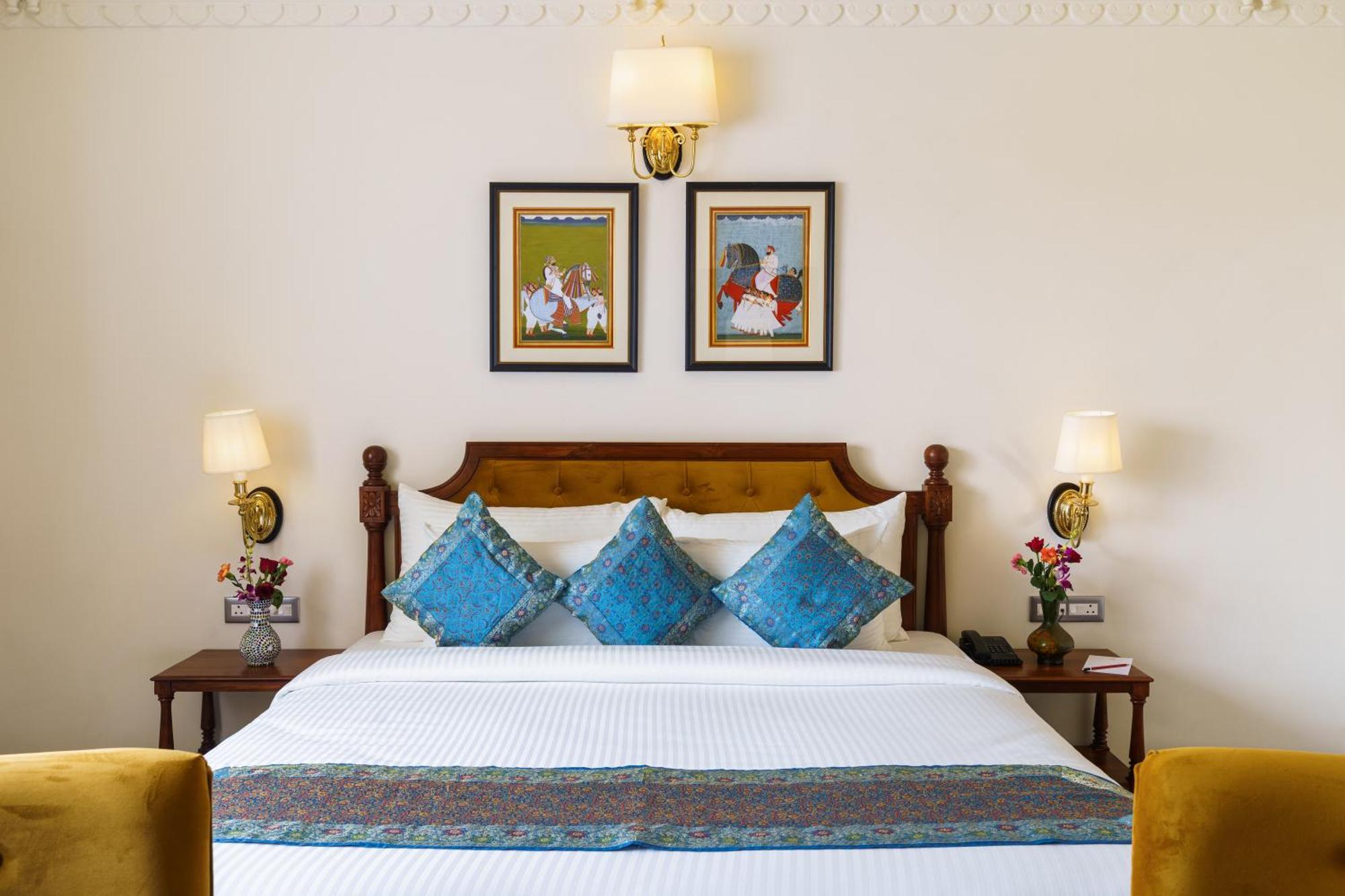 Chunda Haveli Hotel Udaipur Exterior photo